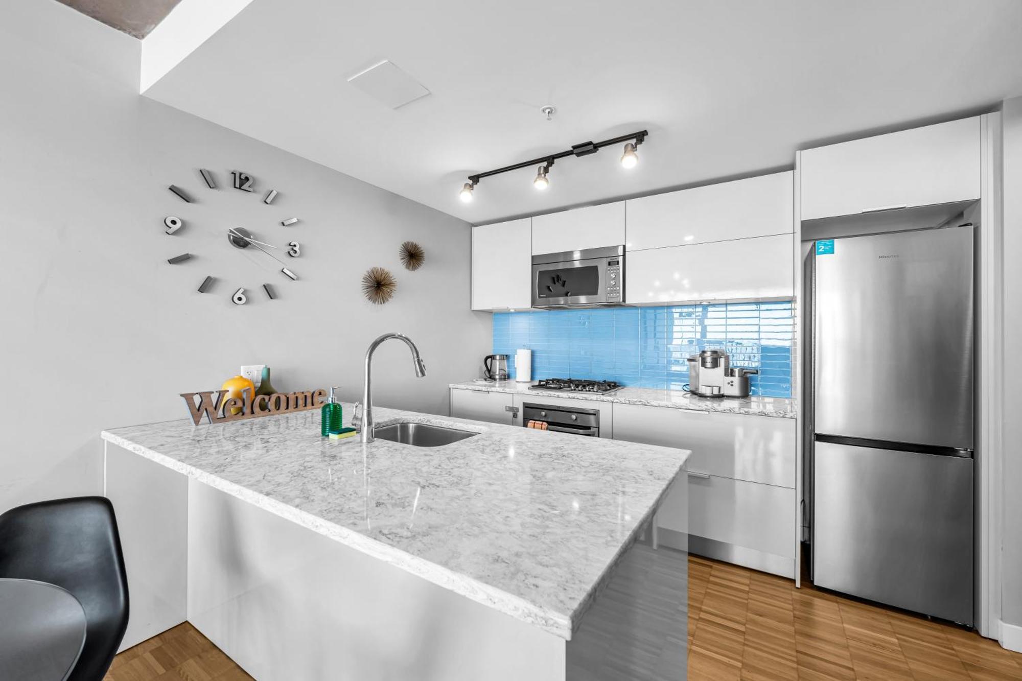 Water Views, 40Th Floor Sub-Penthouse! Entire Condo In The Heart Of Vancouver City Centre Exterior foto