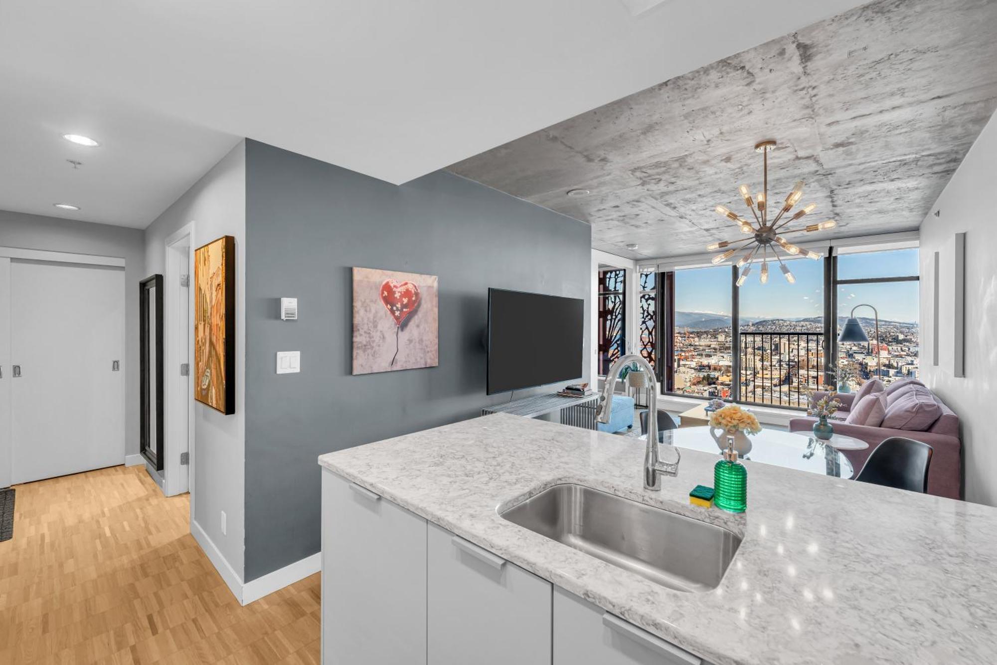 Water Views, 40Th Floor Sub-Penthouse! Entire Condo In The Heart Of Vancouver City Centre Exterior foto