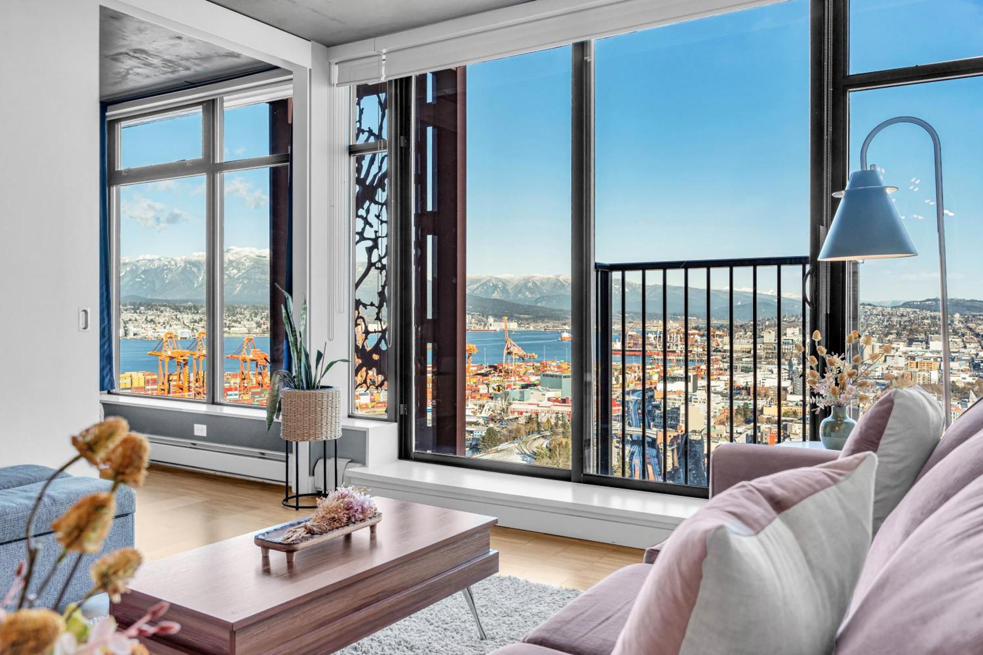 Water Views, 40Th Floor Sub-Penthouse! Entire Condo In The Heart Of Vancouver City Centre Exterior foto